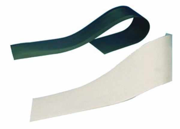 PIATTINA IN GOMMA NERA PER BATTELLI DA MM.80X2